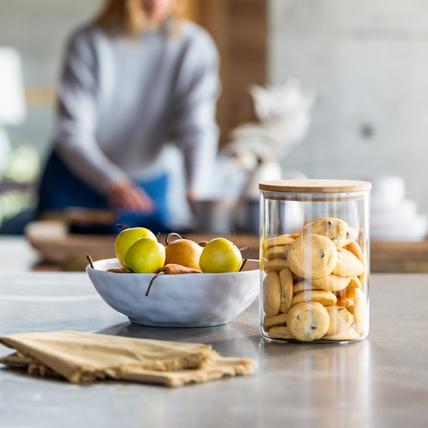 Pantry Round Biscuit Barrel 3L