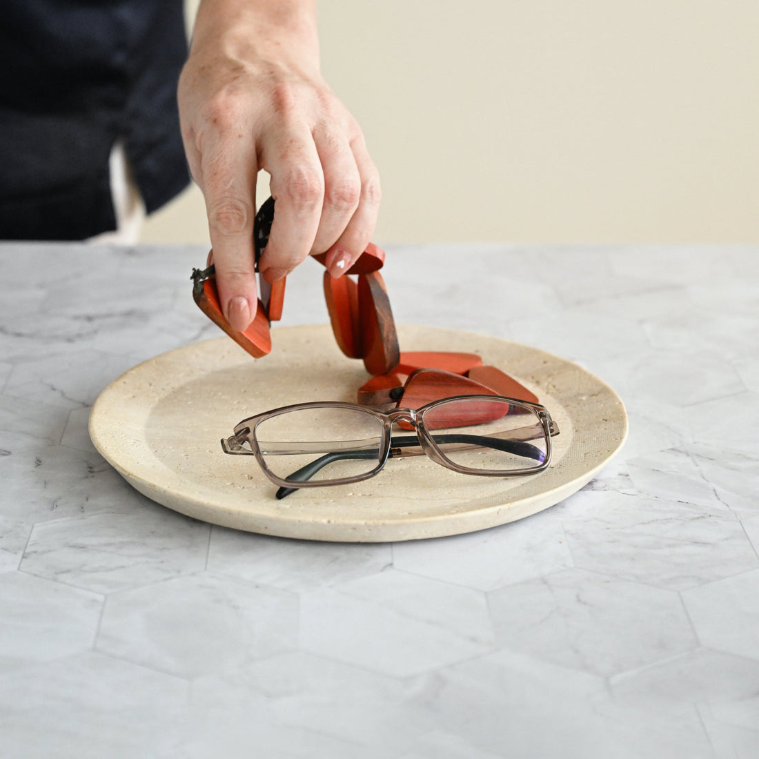 Earth Travertine Platter- 24cm 1