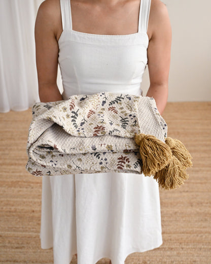 Filipa Throw