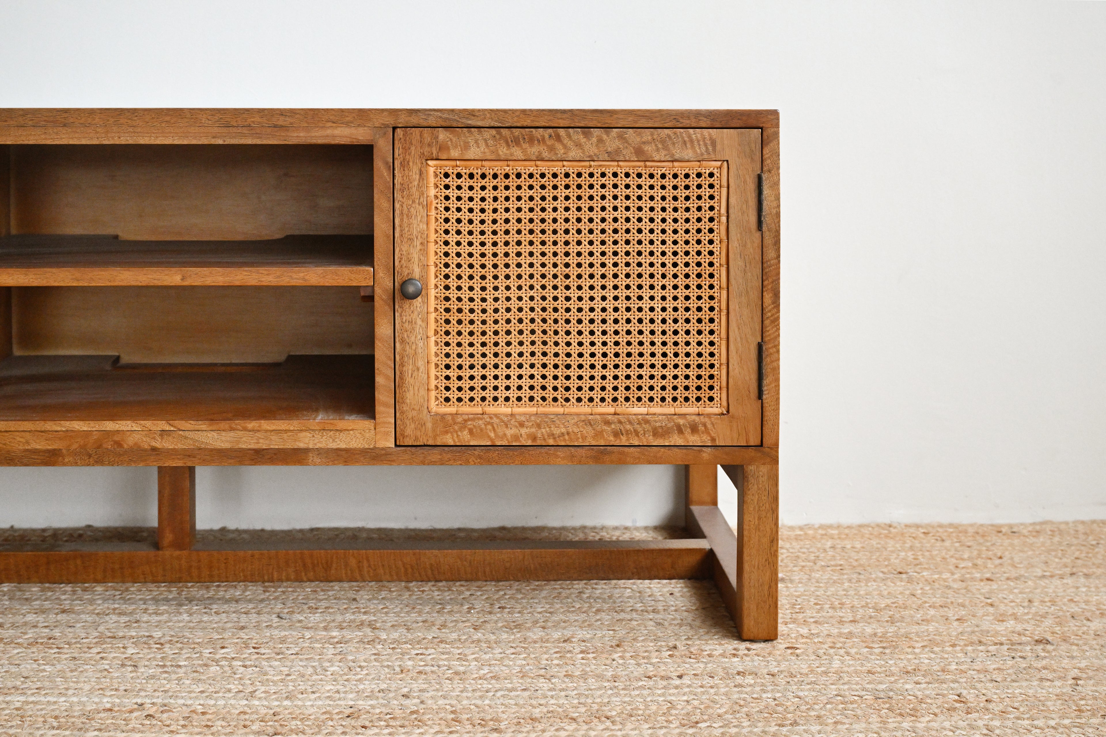 Gili TV Console 140cm - Tallow