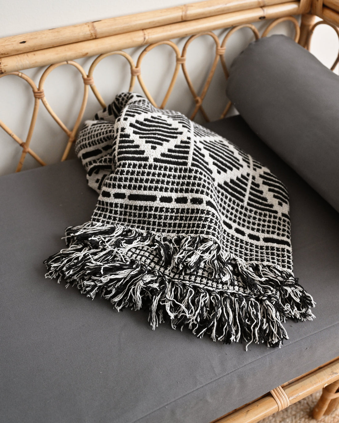 Gutte Throw