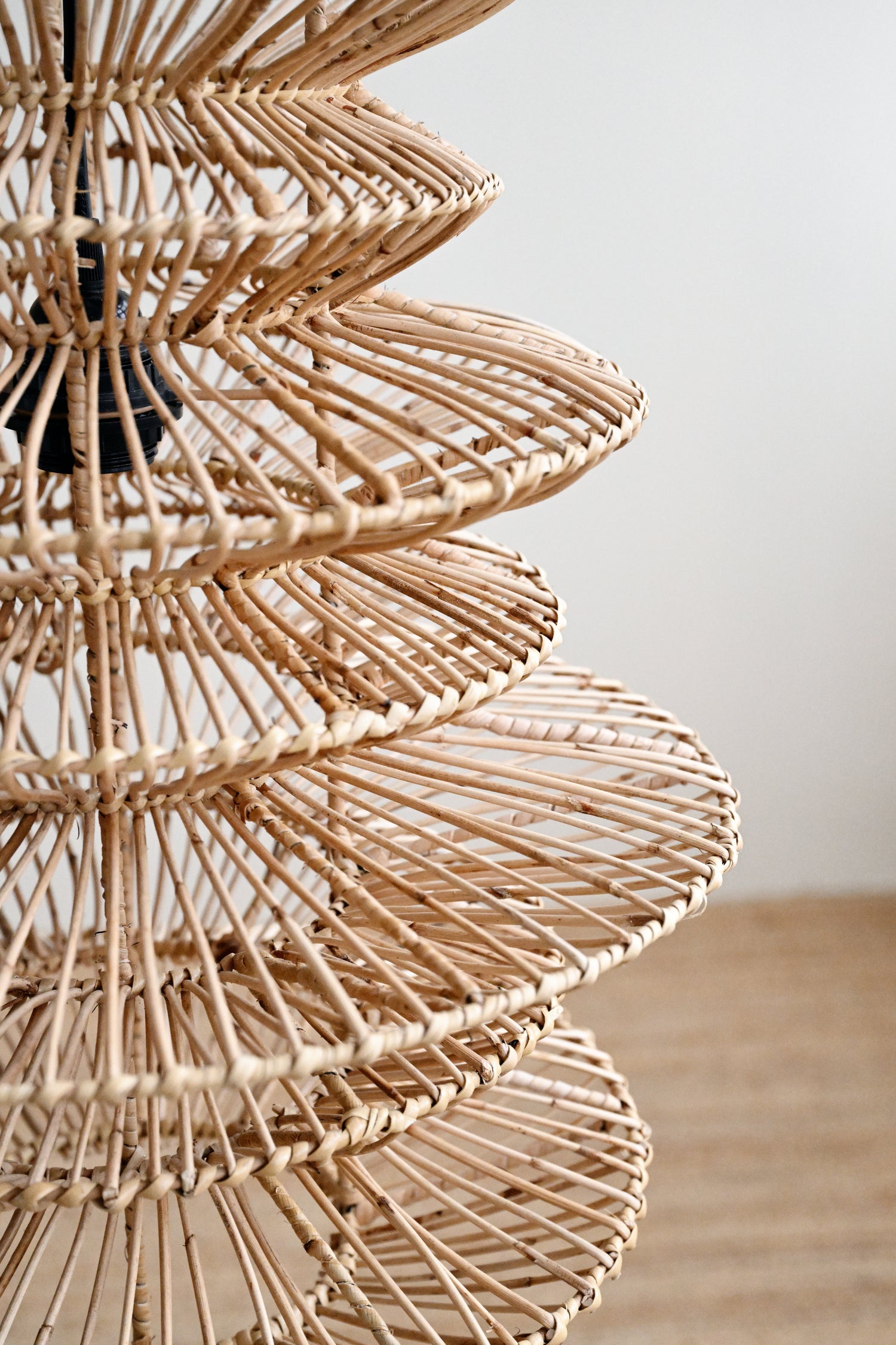 Hive Rattan Pendant Lamp 8