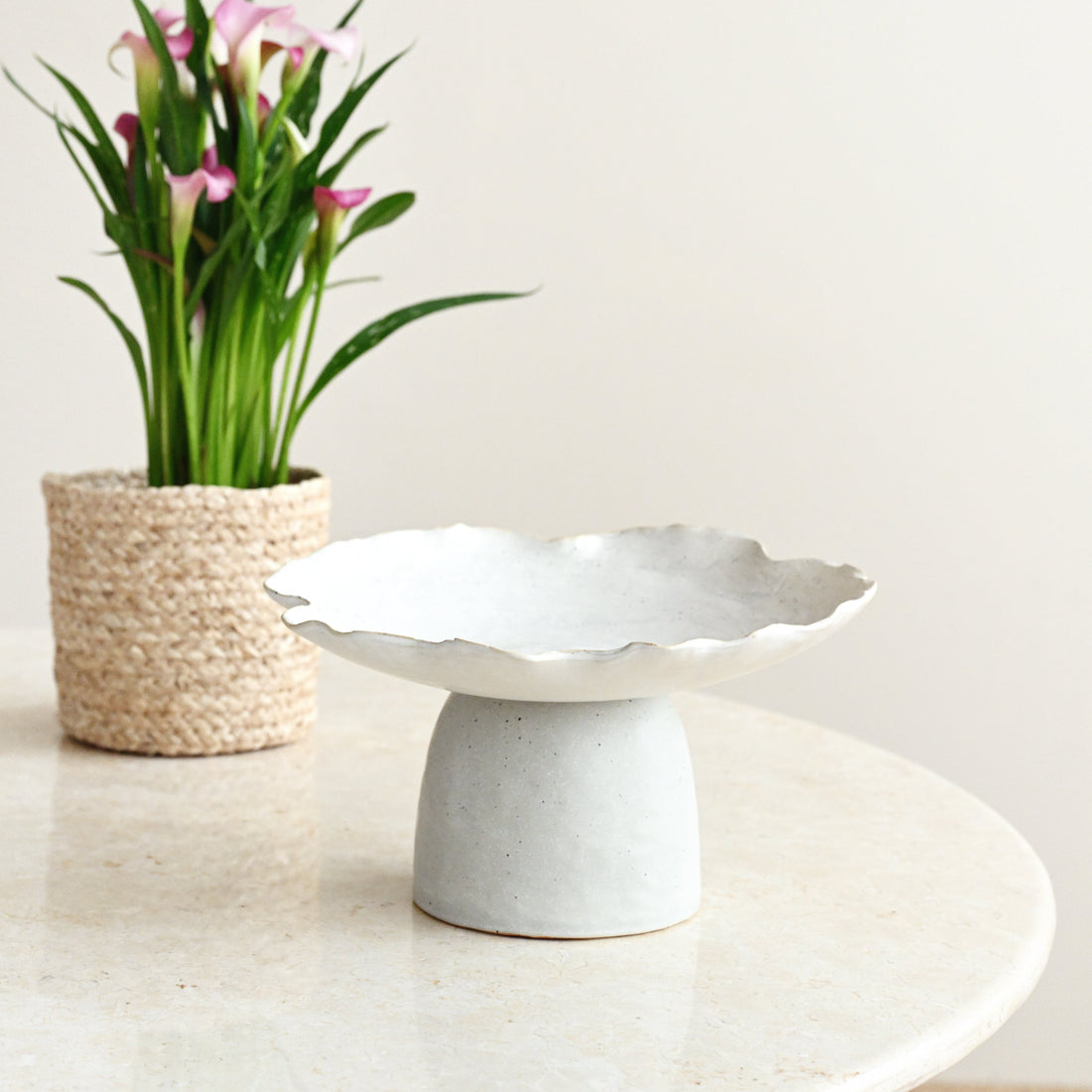 Inlet Large Footed Plate - 30cm