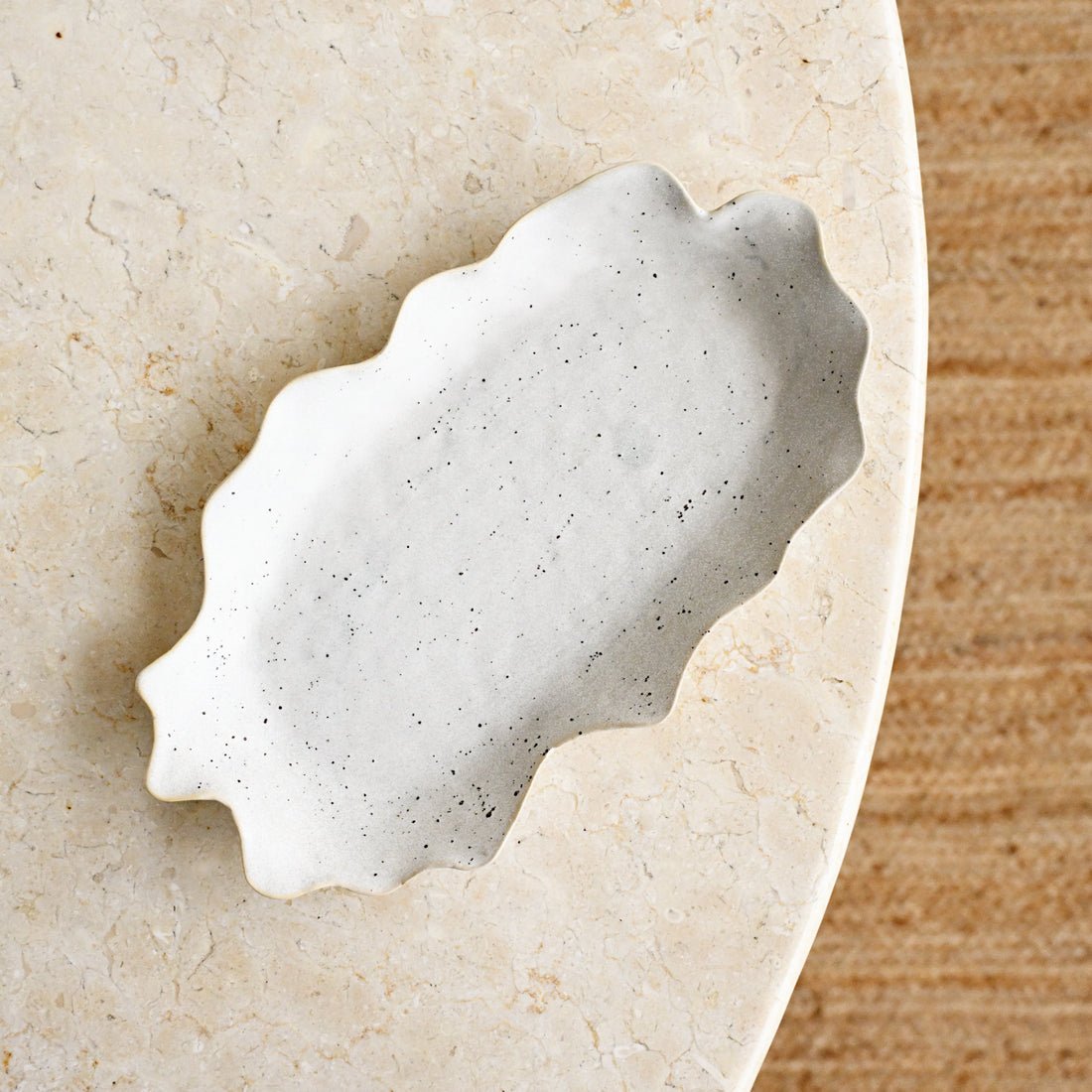 Inlet Oval Plate - 28cm 1