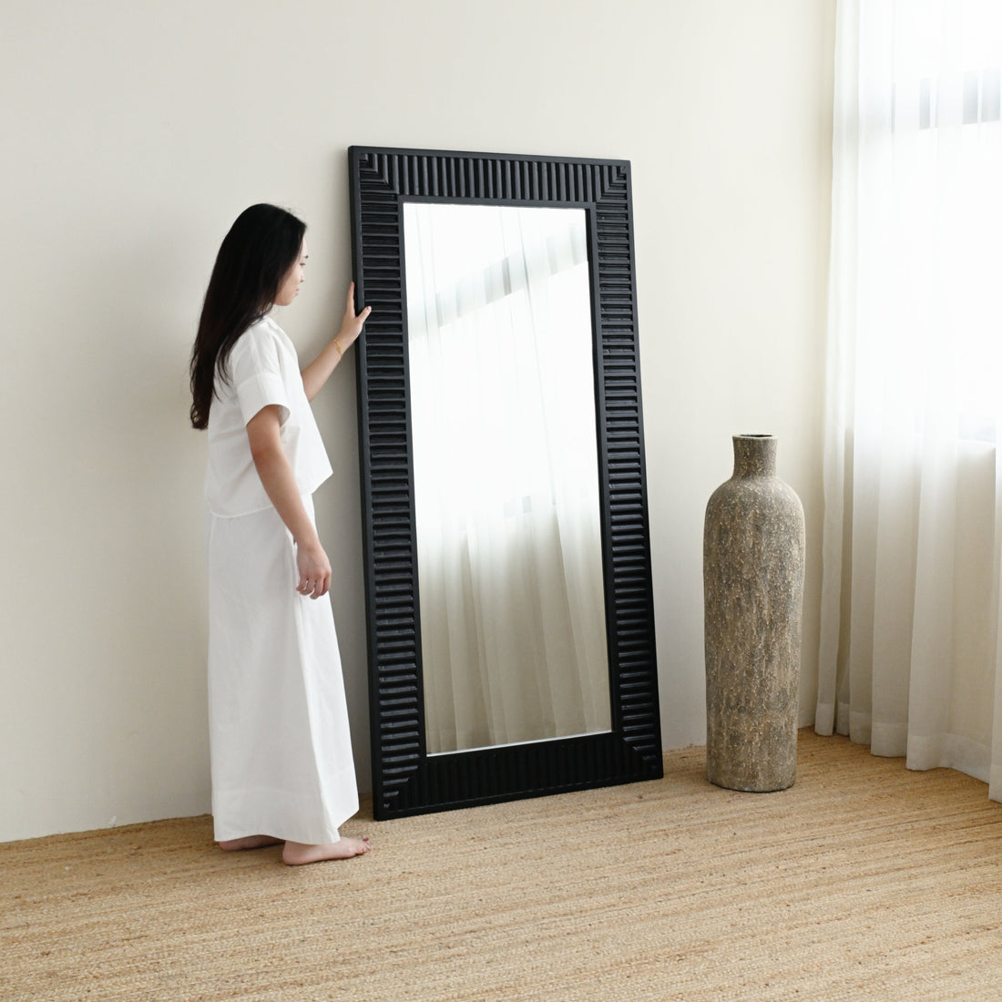 Kediri Standing Mirror Black - 180cm x 80cm
