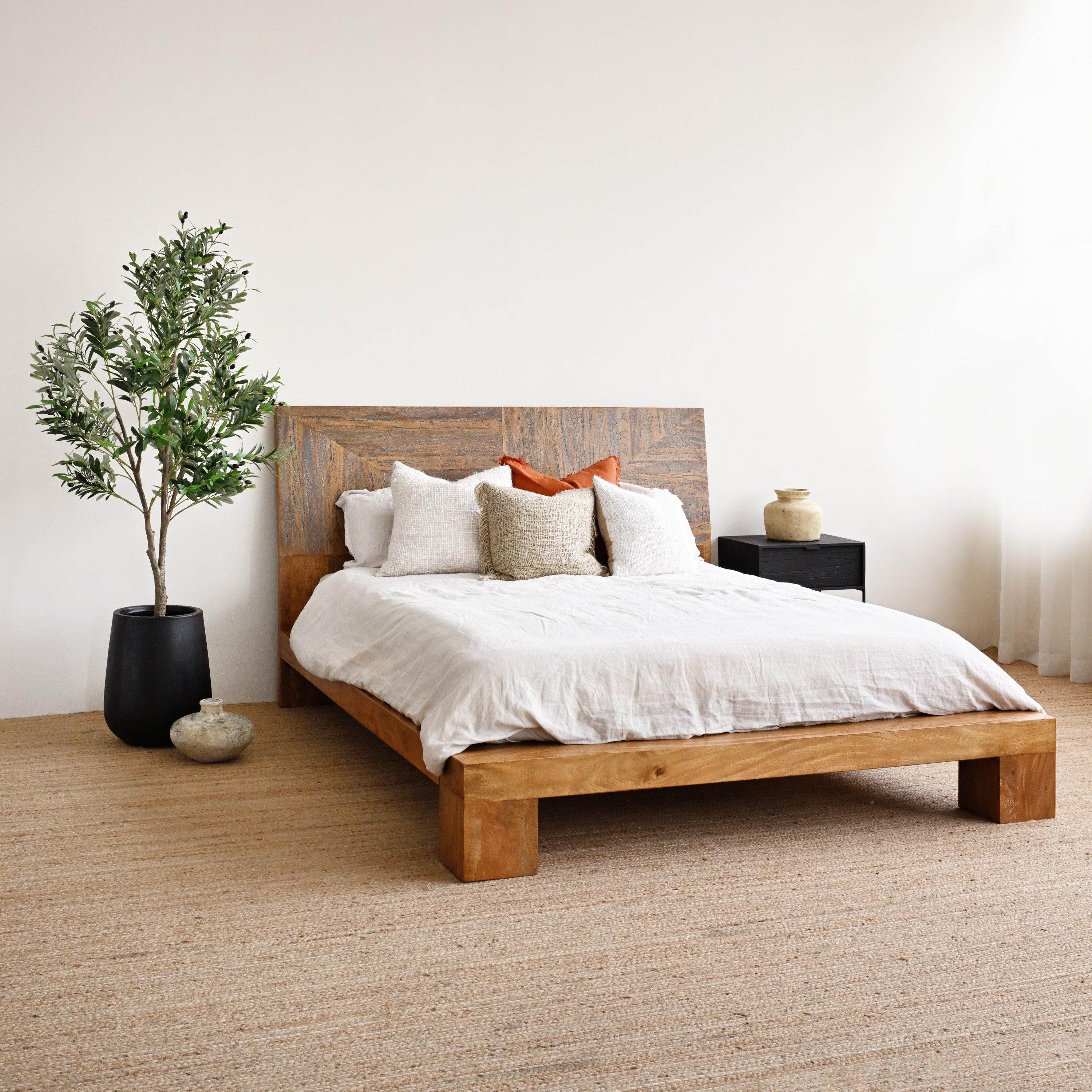 Madura Bed Midnight Indigo 23