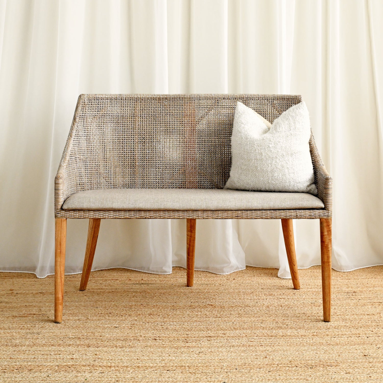 Nashville 2 Seater - White Wash 3