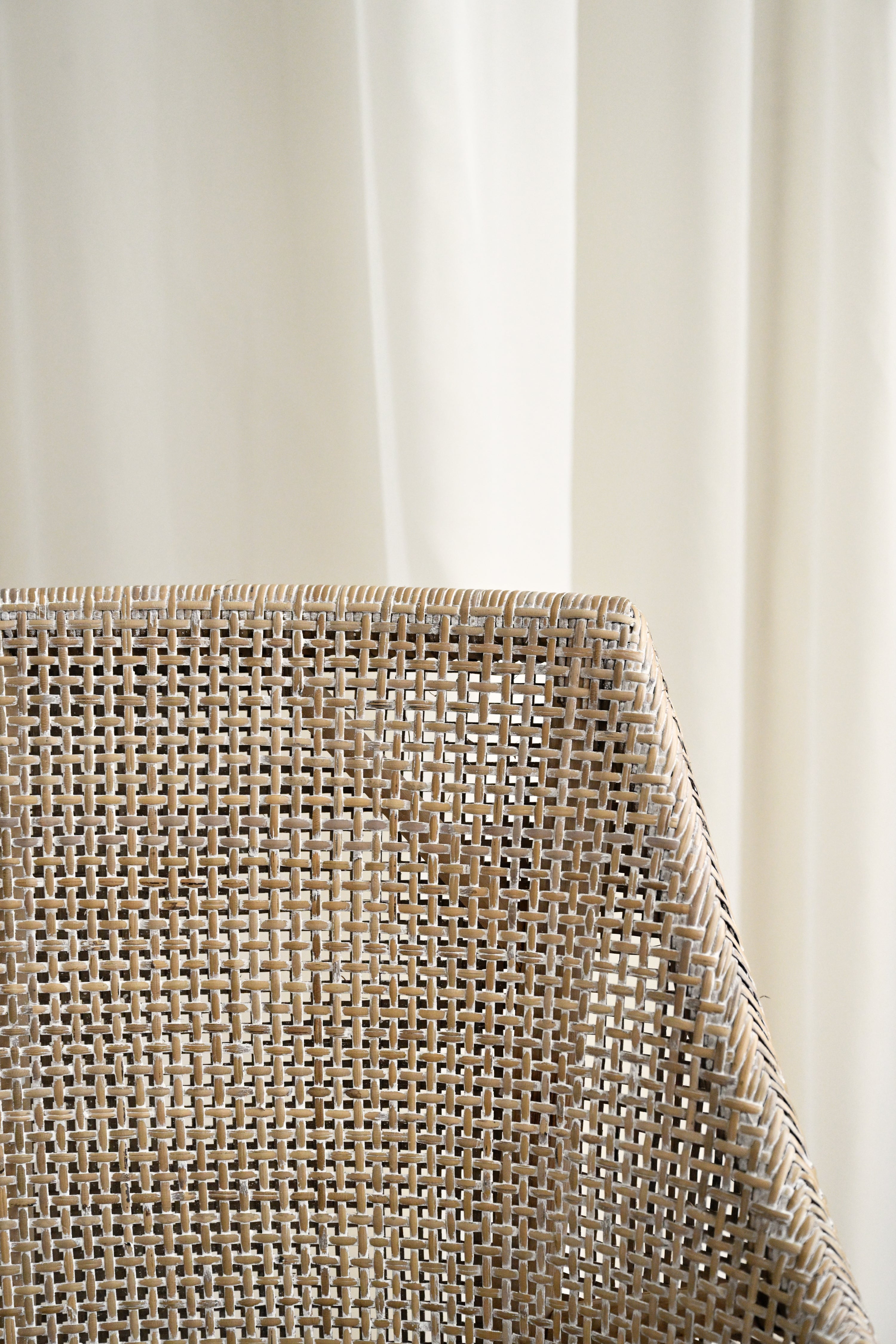 Nashville 2 Seater - White Wash 8