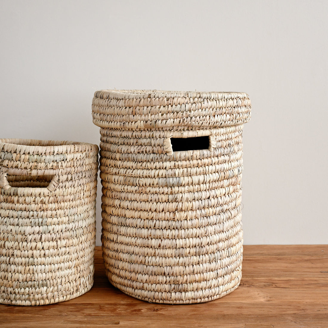 Palm Cove Laundry Basket with Lid 1
