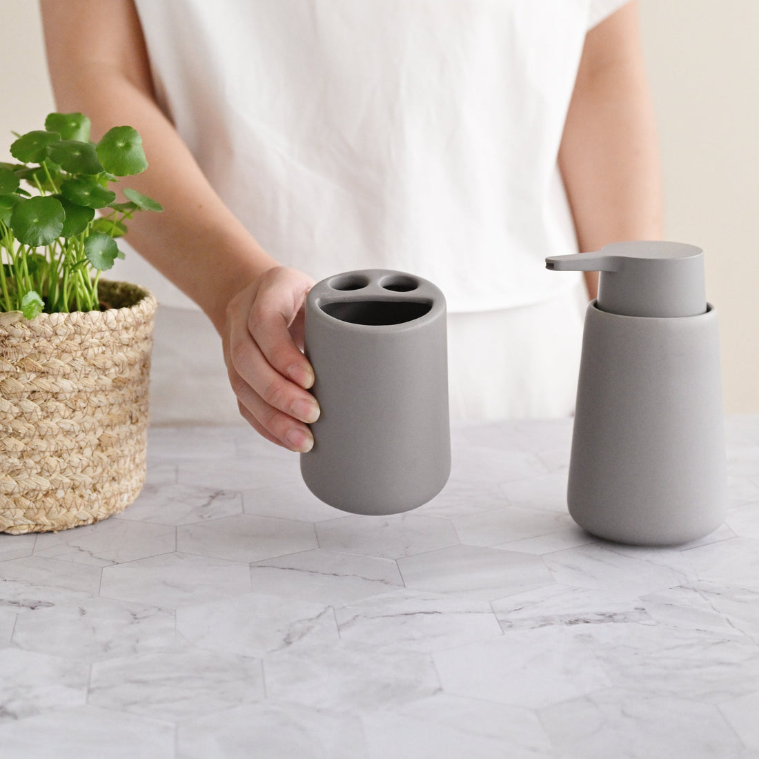 Porto Hudson Tooth Brush Holder - Grey
