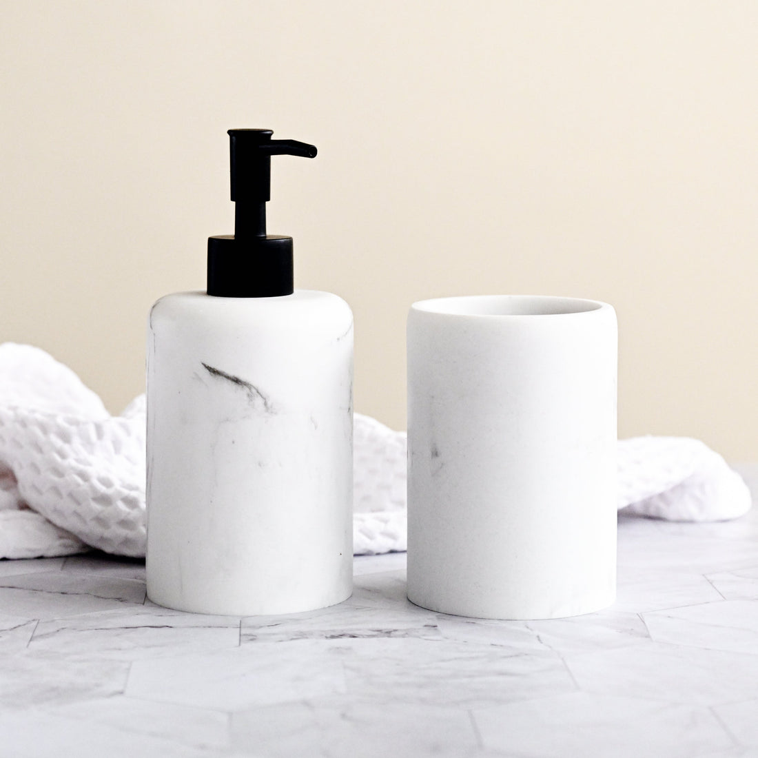Porto Plaza Soap Dispenser - Marble 1