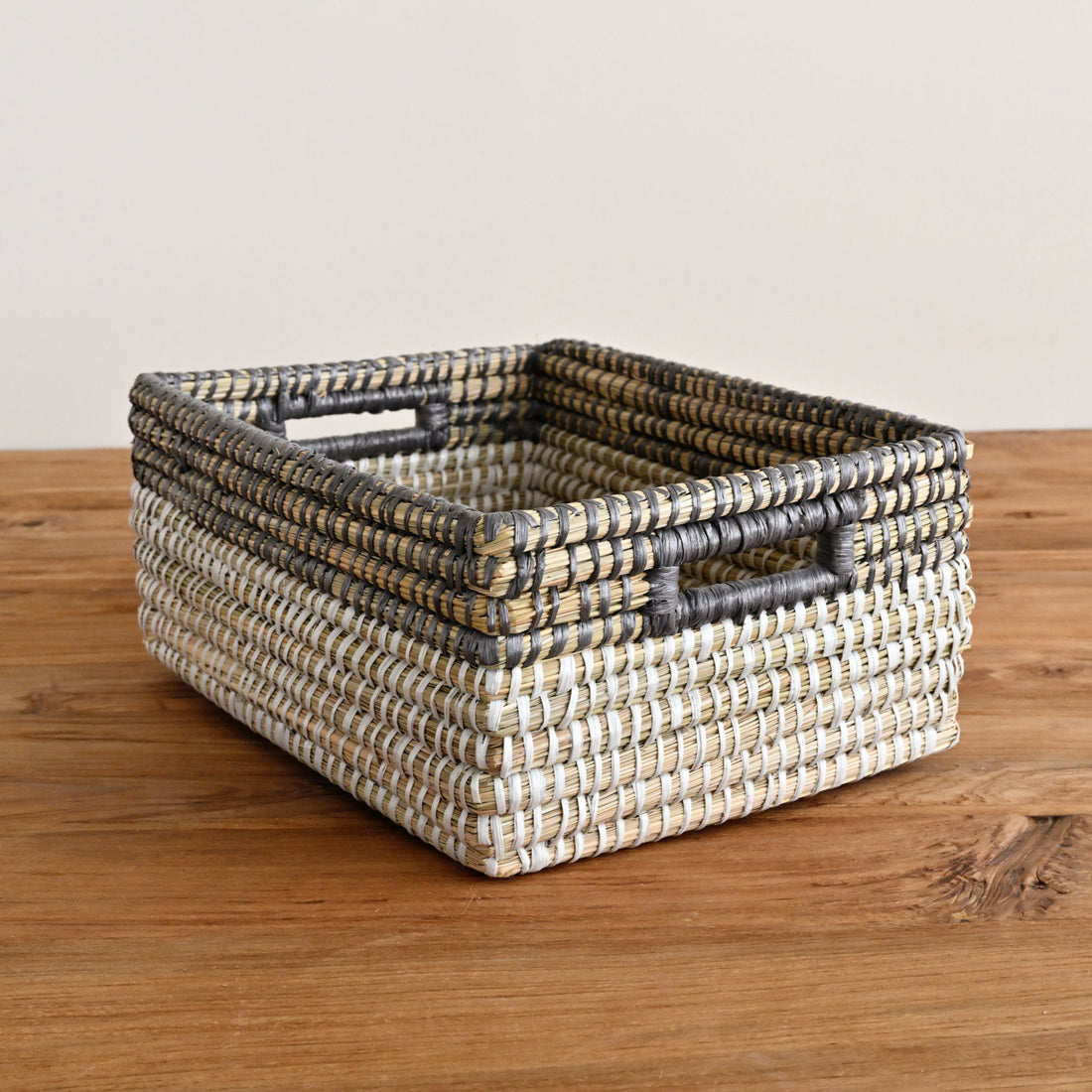 Rectangle Seagrass Storage Tray 1