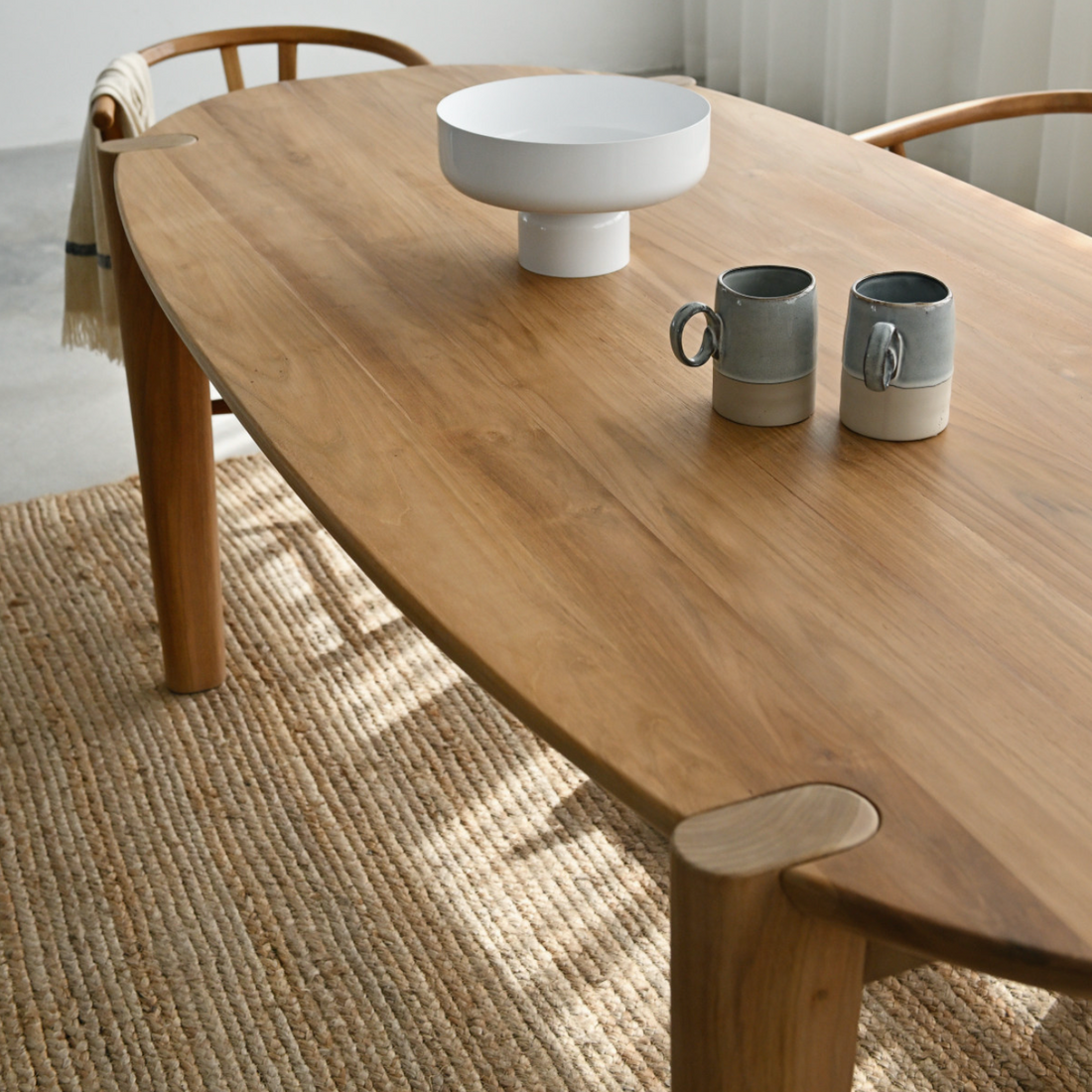 Seneng Dining Table