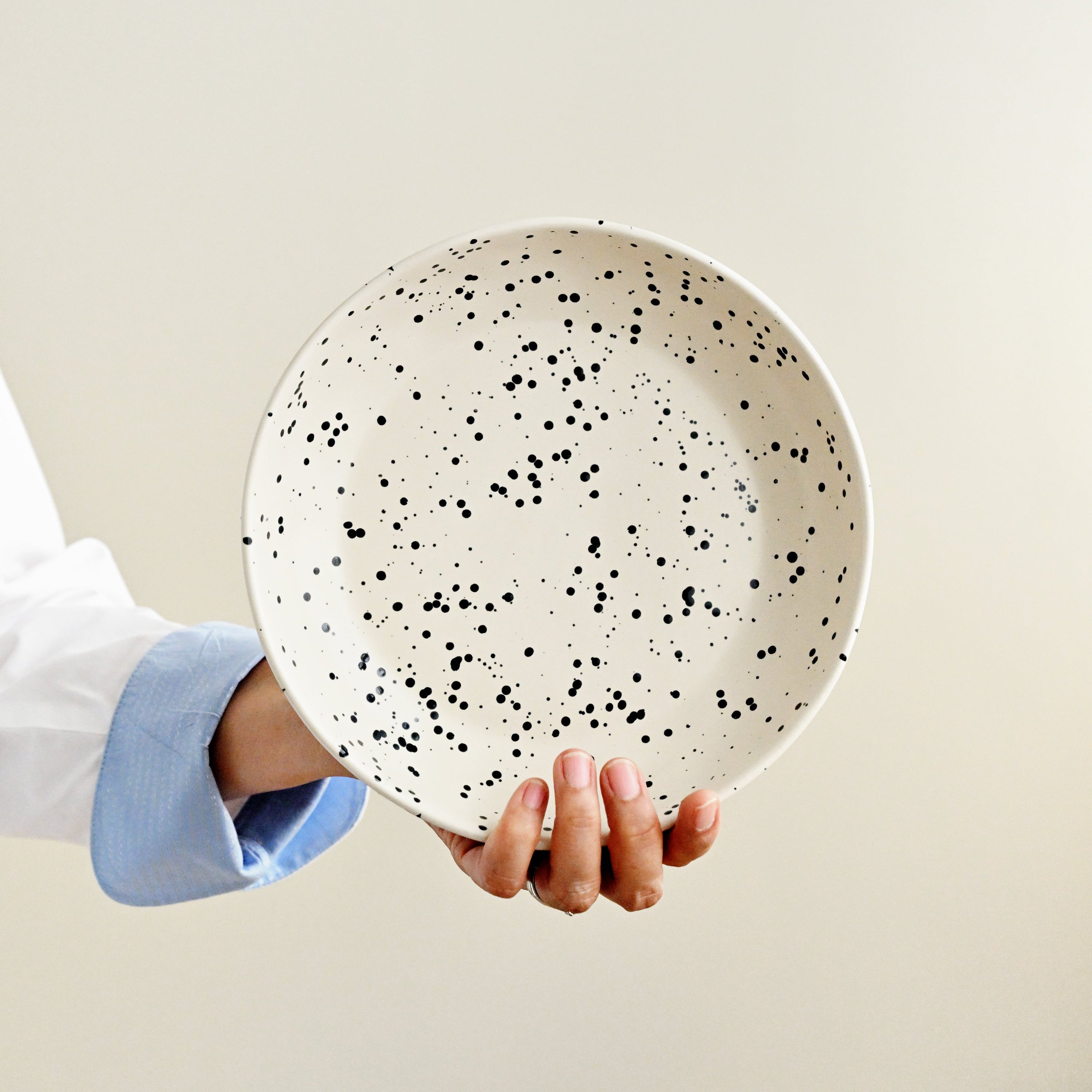 Speckle Dinner Bowl 22cm - Polka