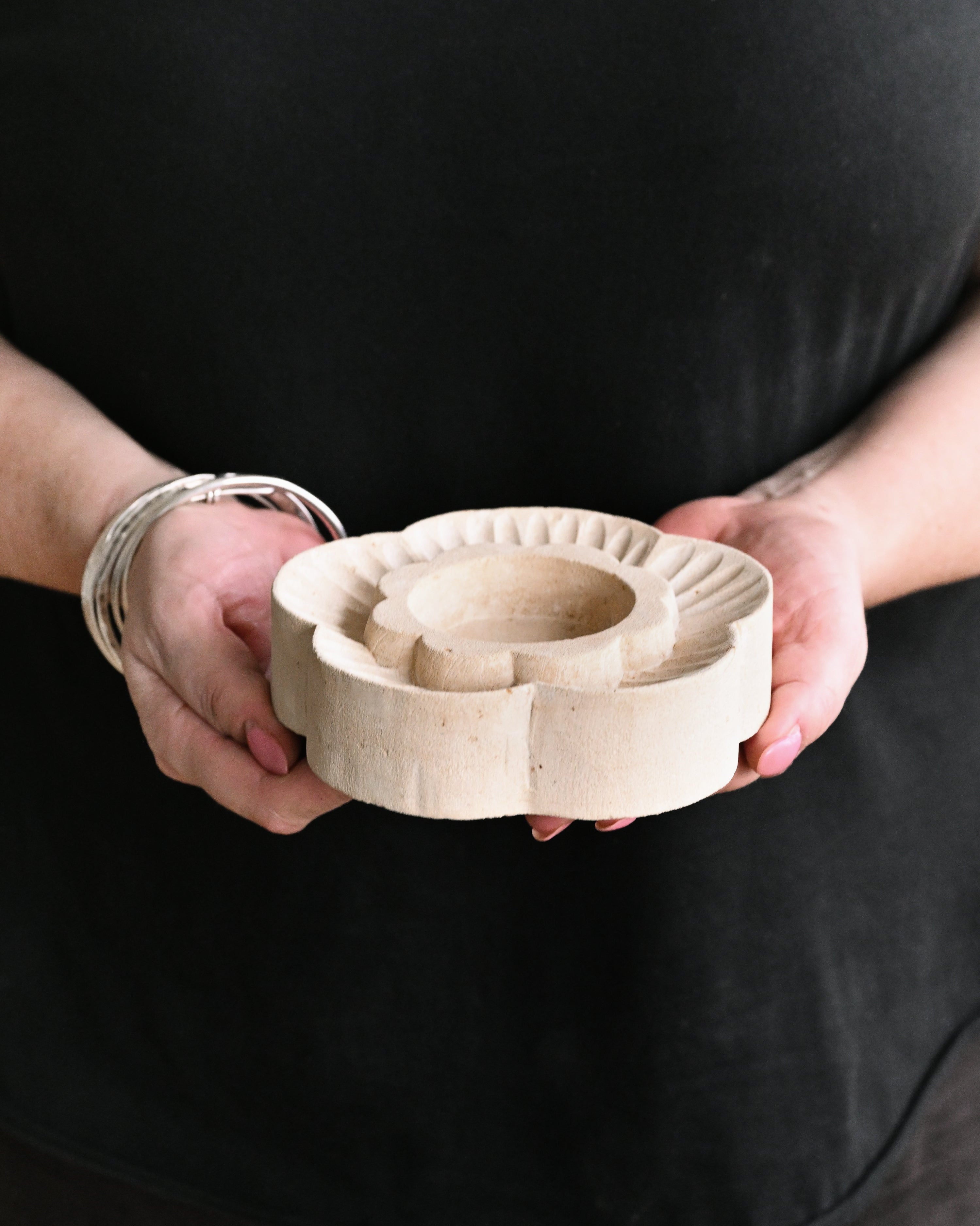 Terracotta Stone Deco - Rose 1