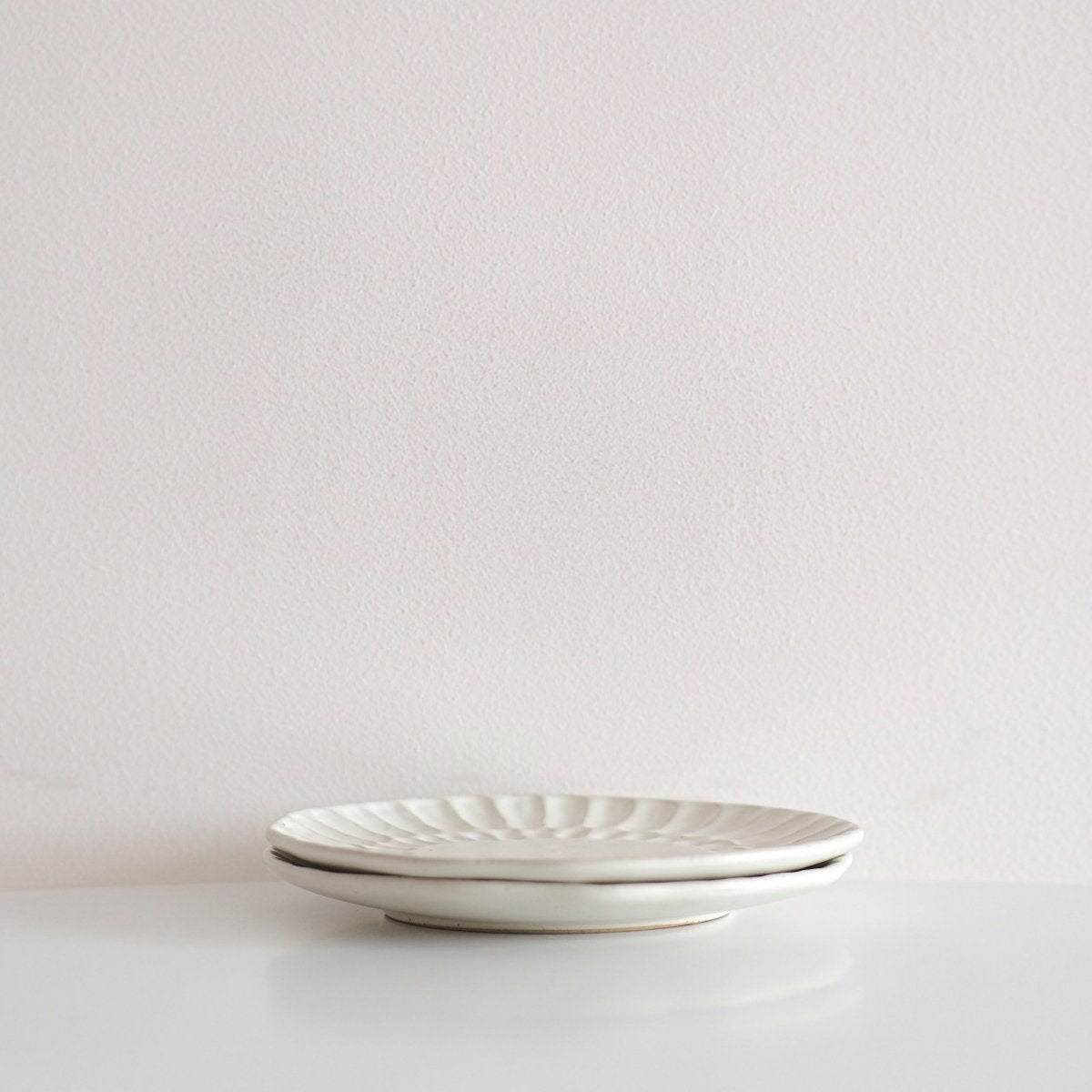 Speckled White Organic Hand Pressed Side Plate