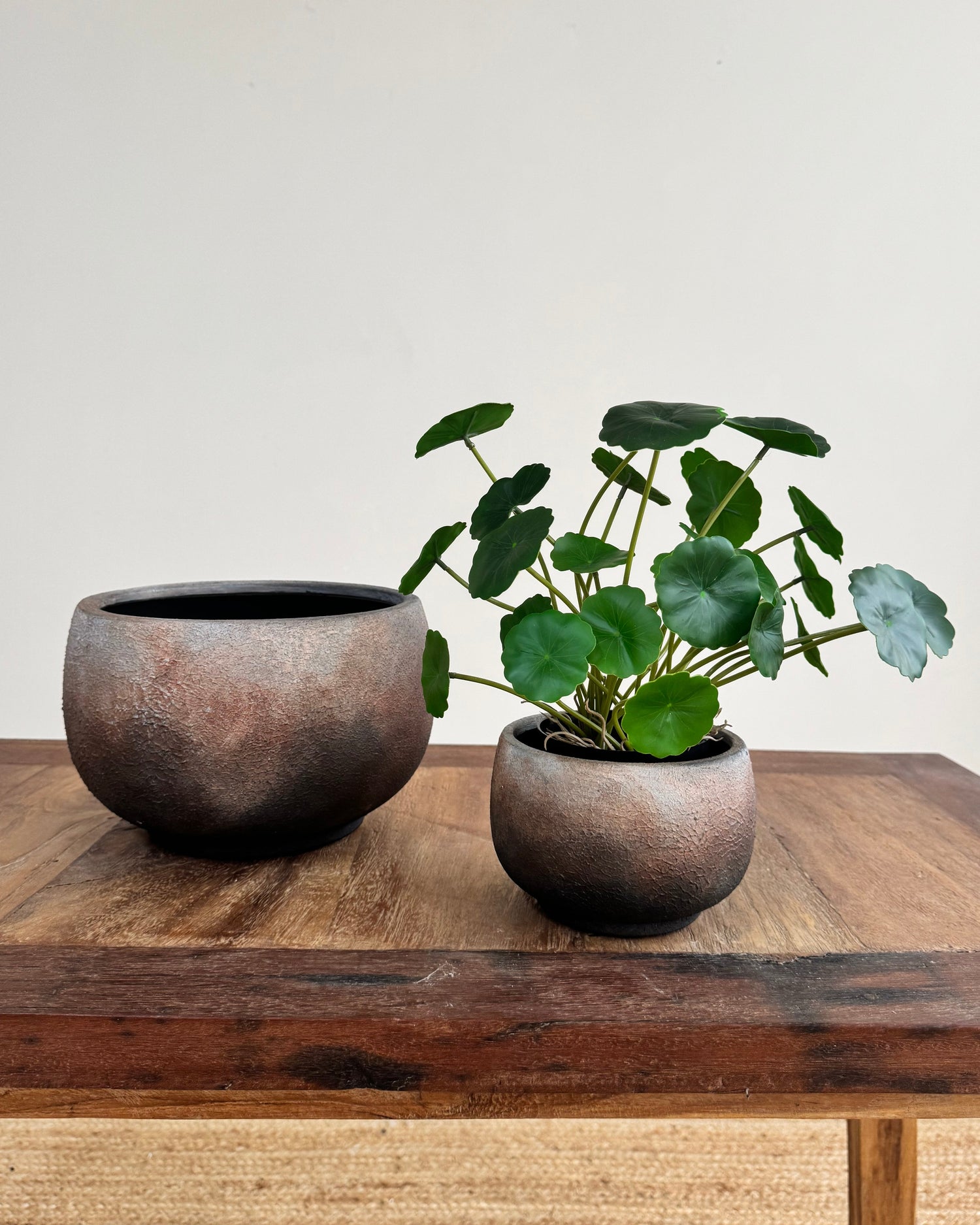 Thira Deco Flowerpot