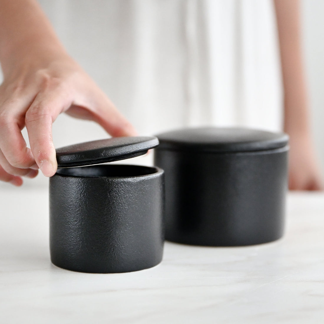 Spice Racks & Condiment Holders