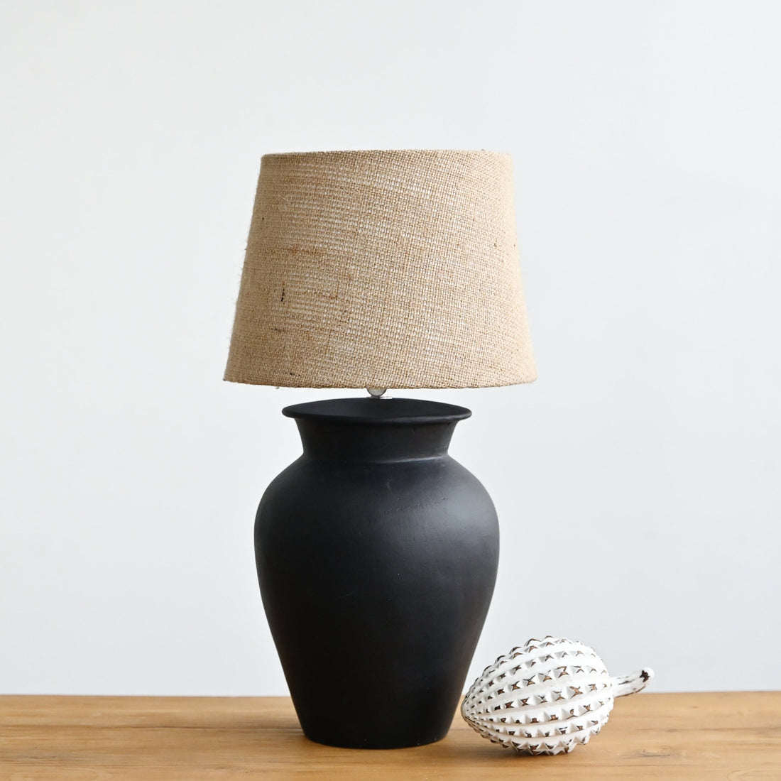 Black Nusa Lamp