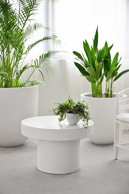 Bullet Concrete Pot - White