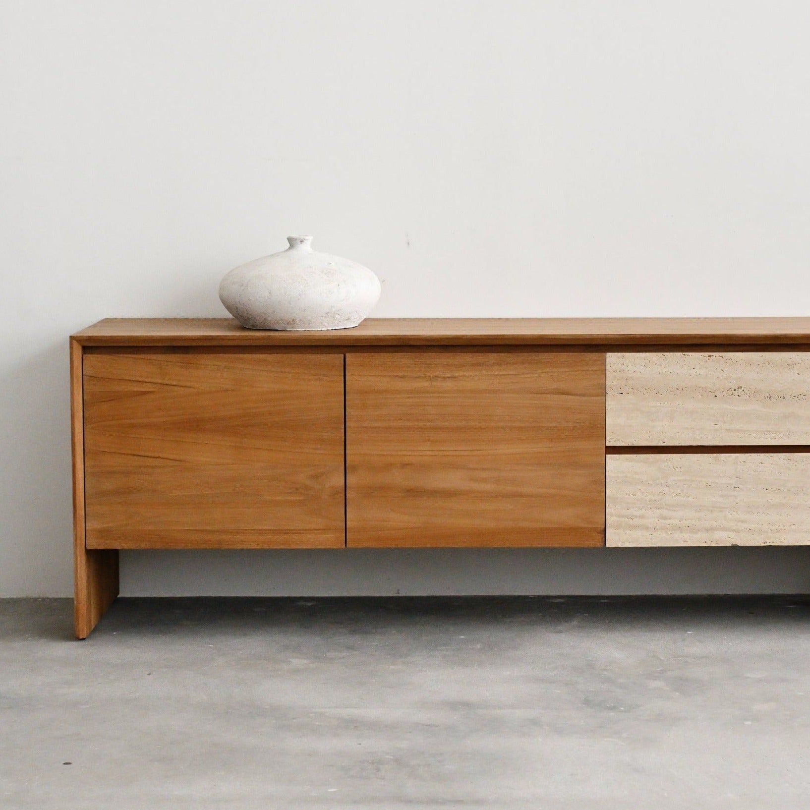 Paia Sideboard