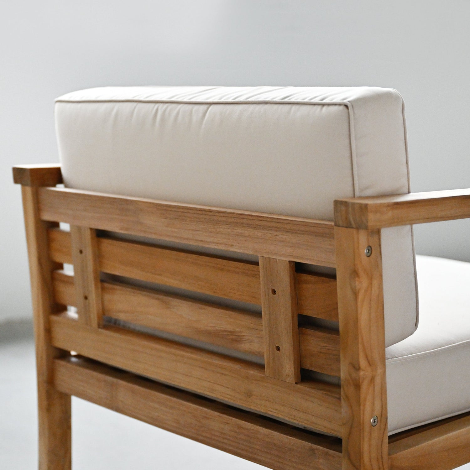 Venus Outdoor Teak Arm Chair