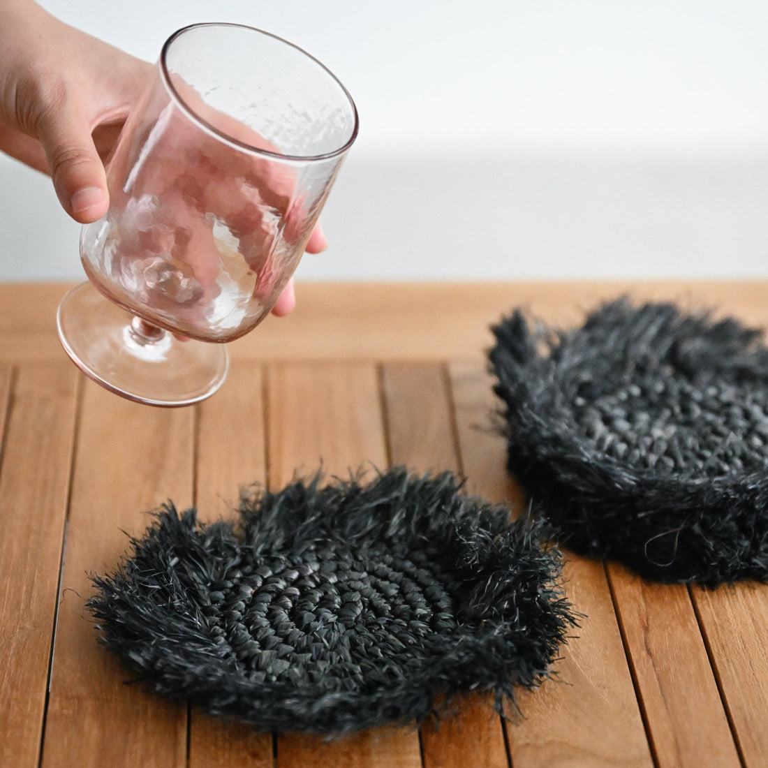 Raffia Coaster - Black