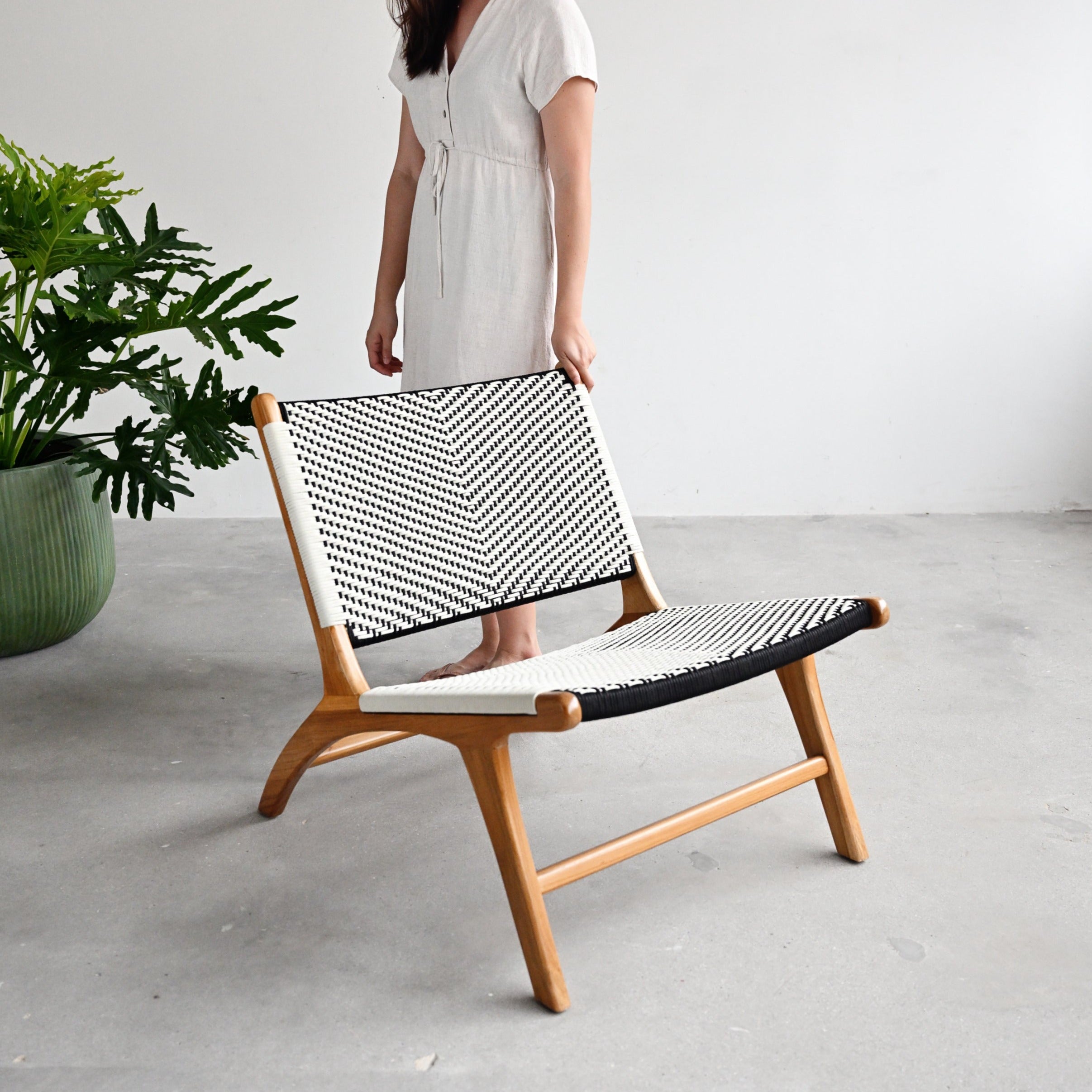Sofia Lounge Chair