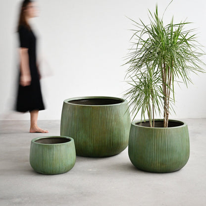 Nerja Concrete Pot - Copper Green