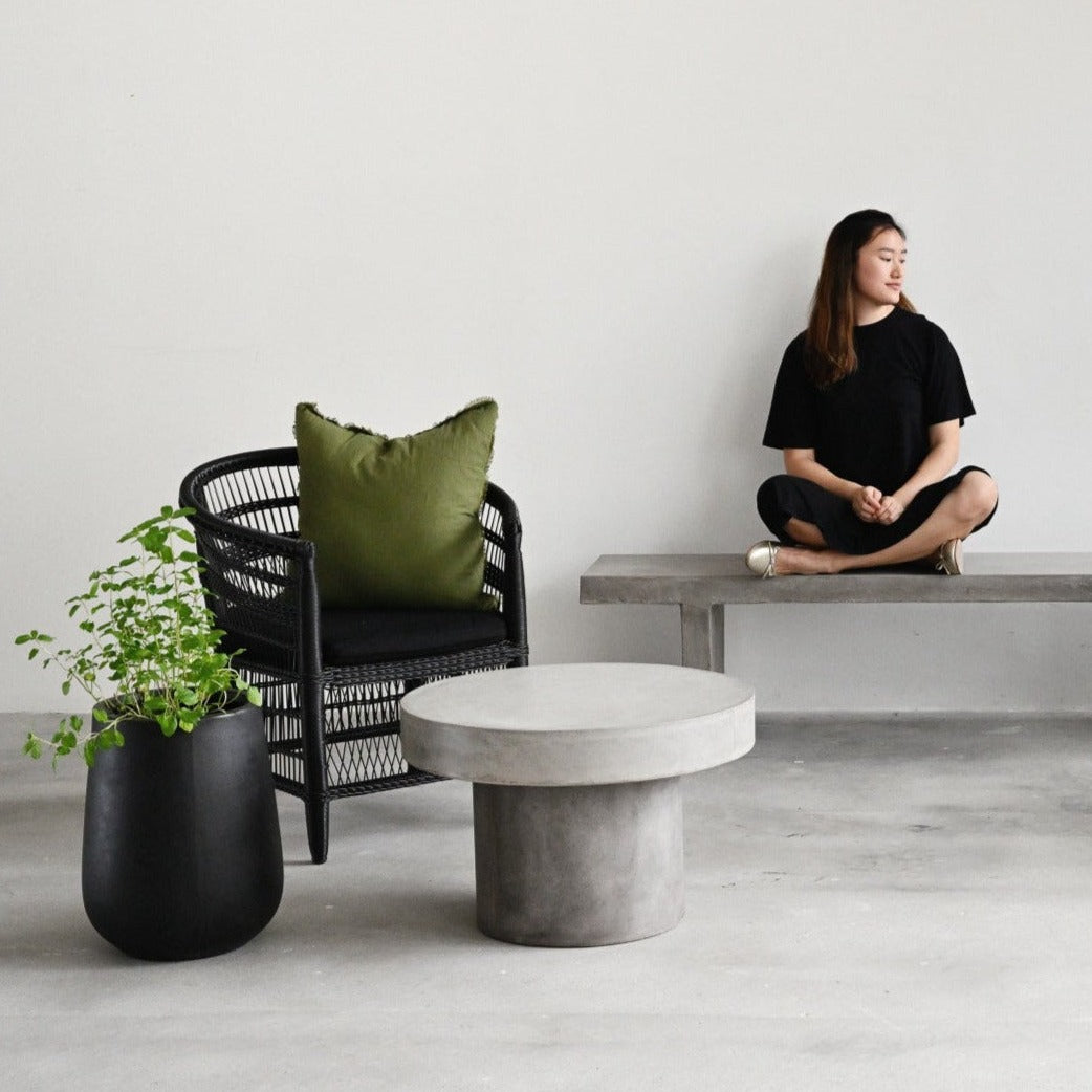 Pedestal Concrete Coffee Table - Grey