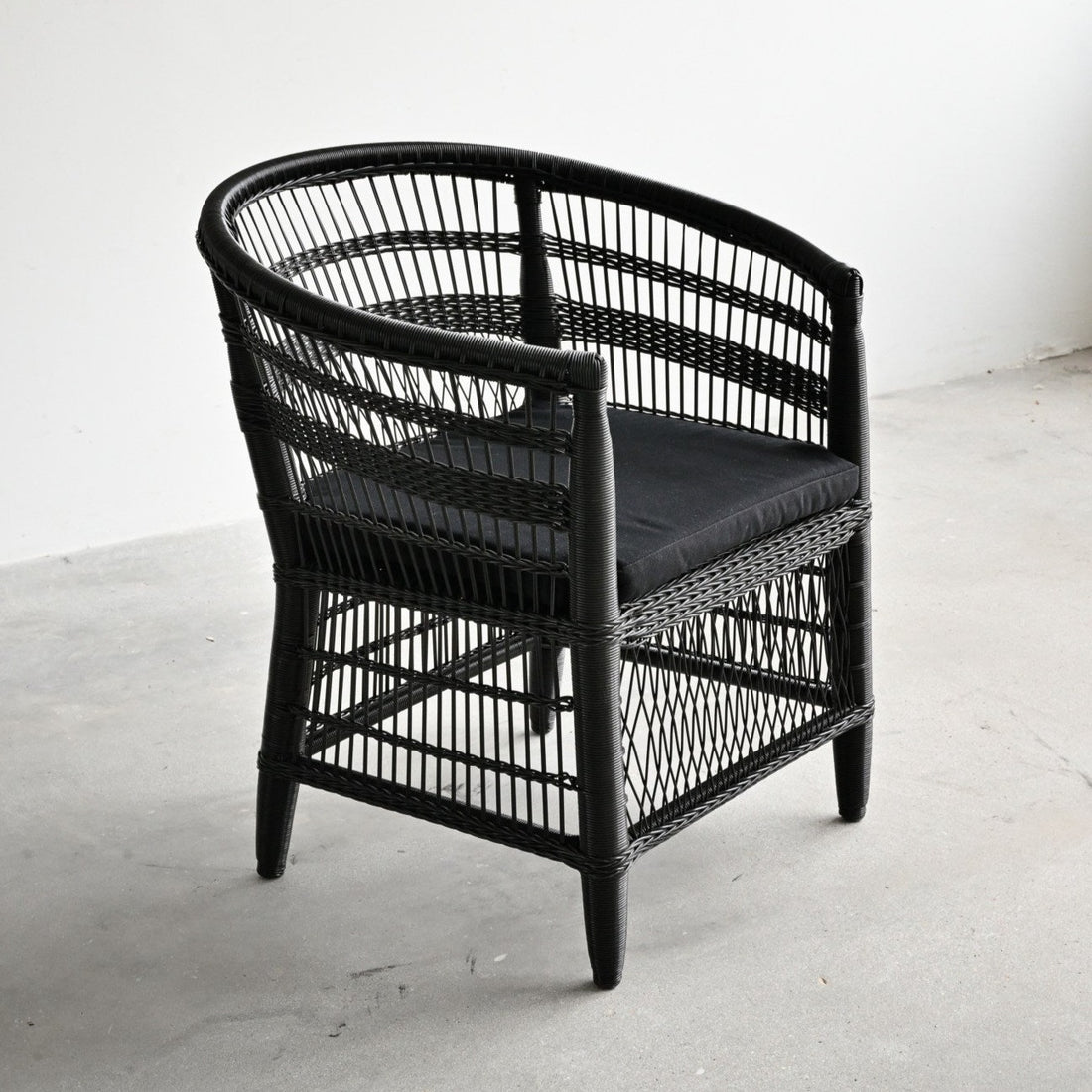 Outdoor Malawi Arm Chair - Black
