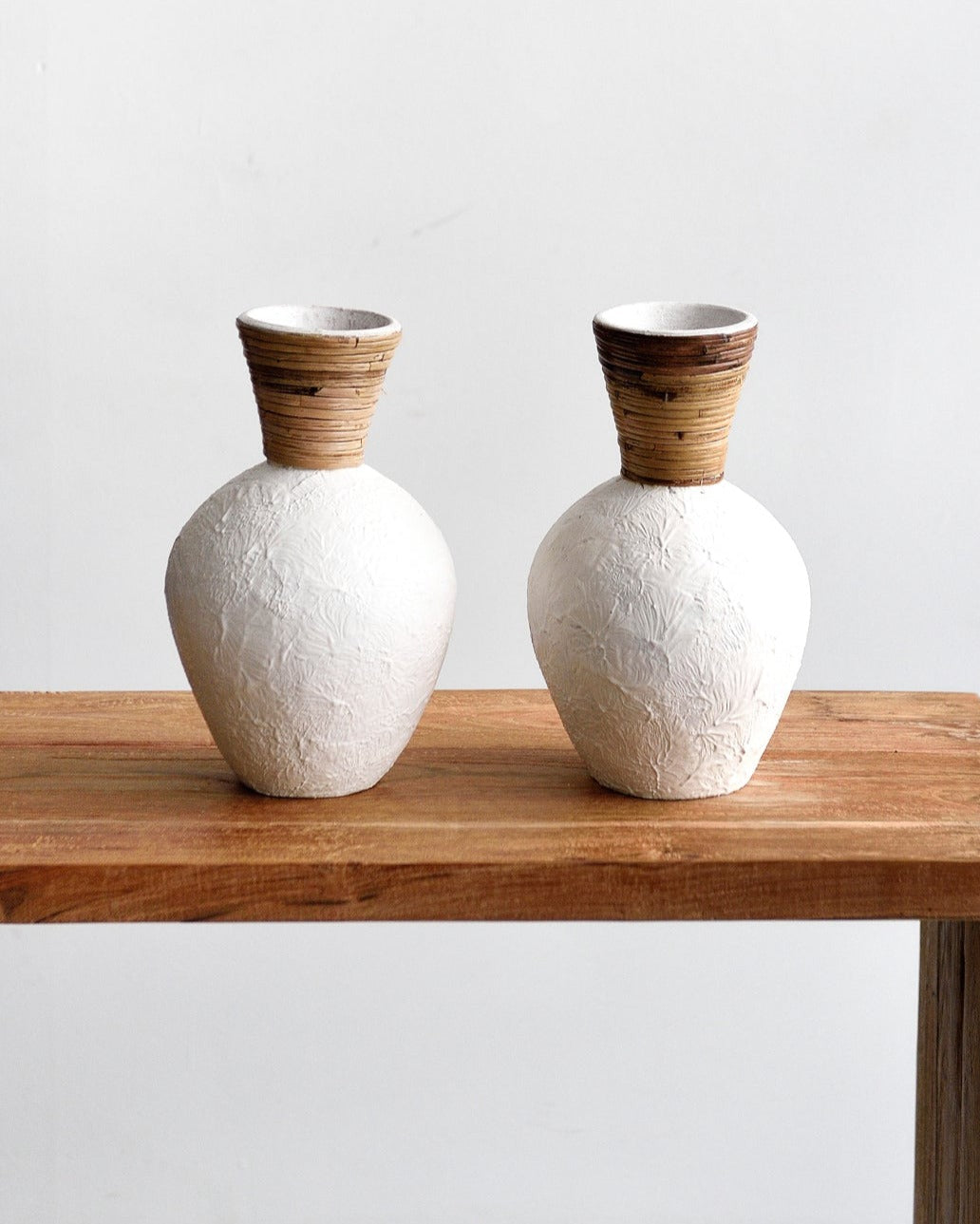Blanc Decorative Vase