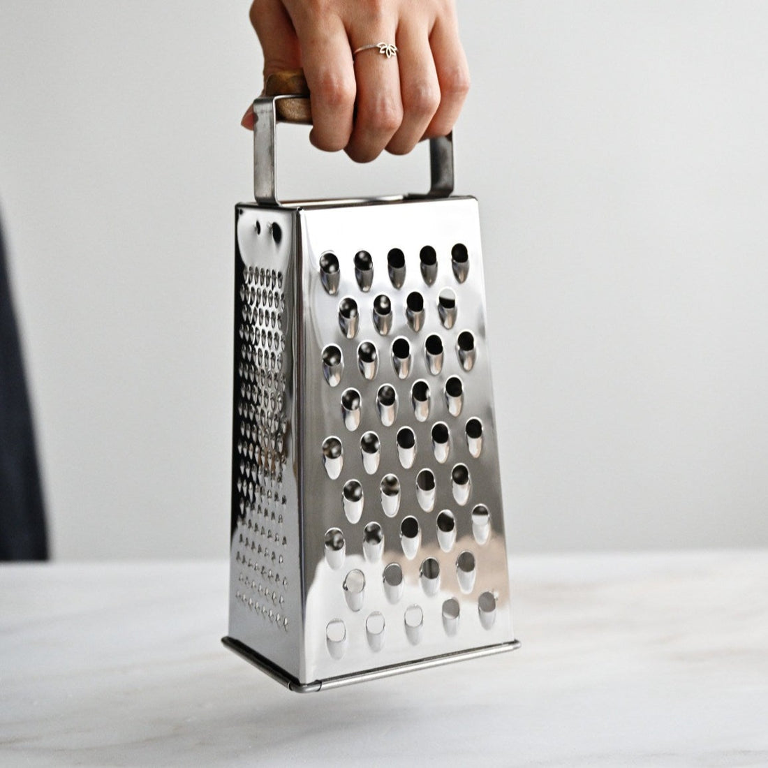 Provisions Acacia Grater