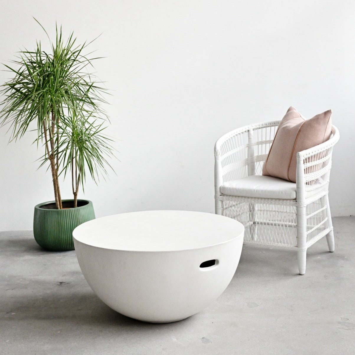 Outdoor Malawi Arm Chair - White