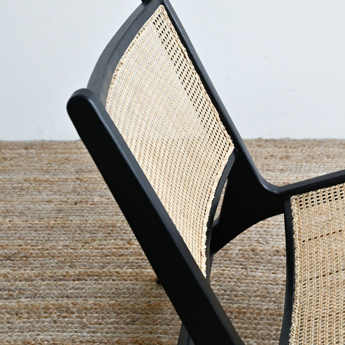 Komodo Lounge Chair