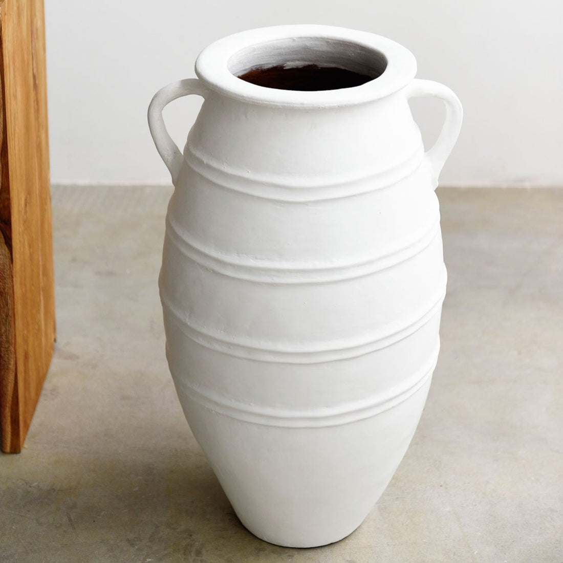 White Kuta Vase