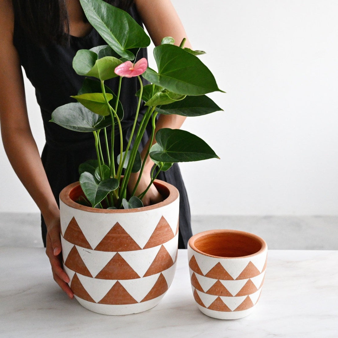 Mozambique Pot - Terracotta Triangles