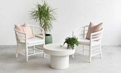 Outdoor Malawi Arm Chair - White