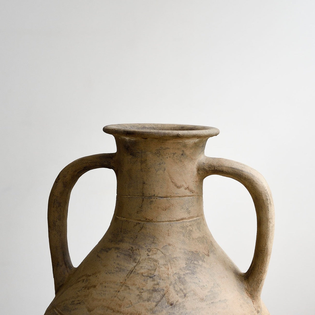 Natural Amphora Urn