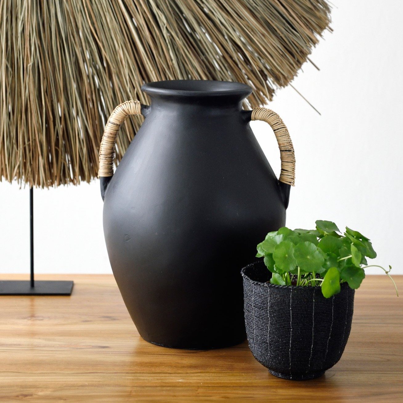 Black Canggu Pottery Vase - Decor