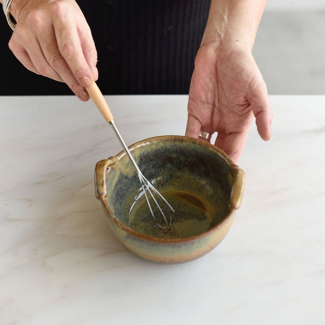 Dahlia Bowl With Whisk