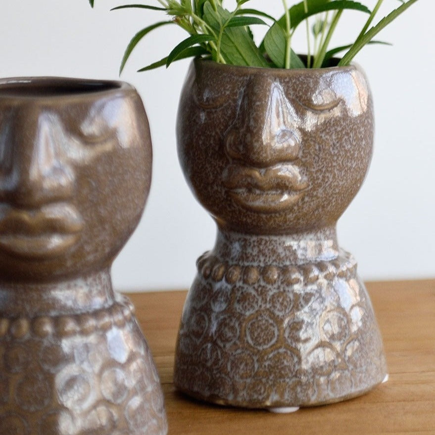 Magdi Vase
