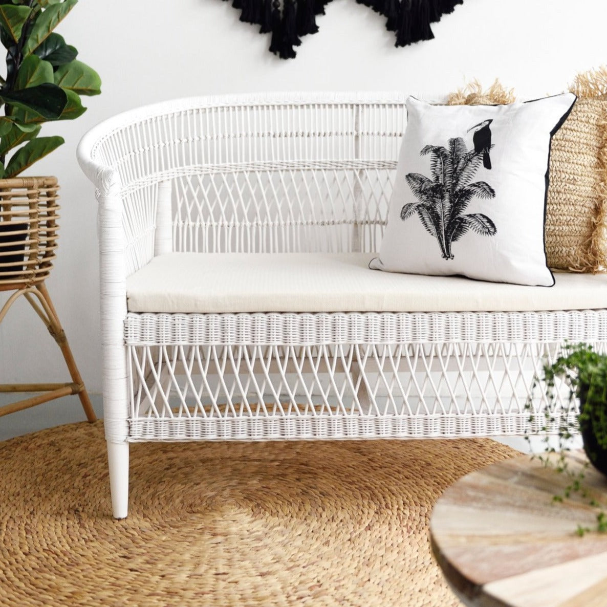 Malawi Sofa - White - Sofa - Furniture