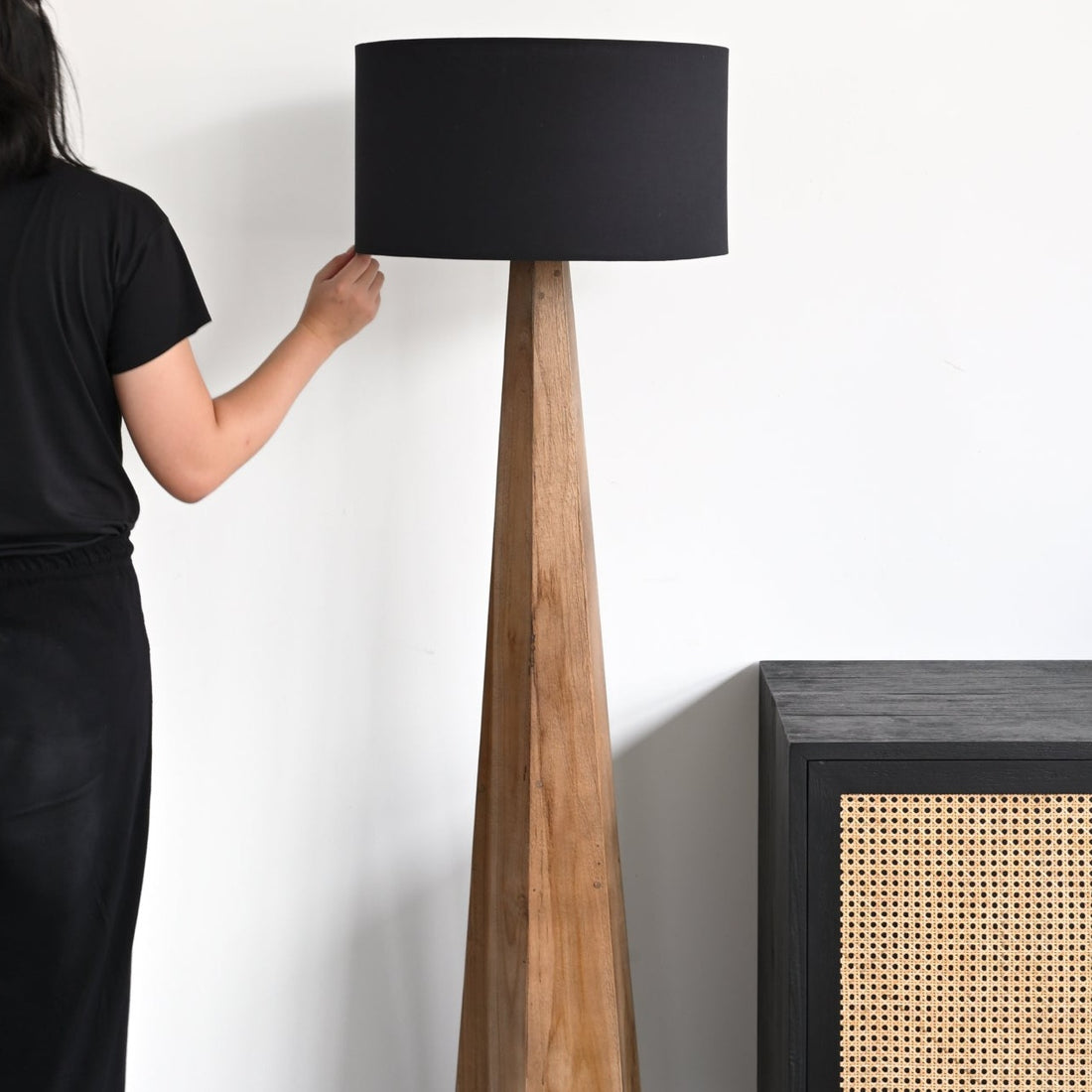 Montigo Floor Lamp