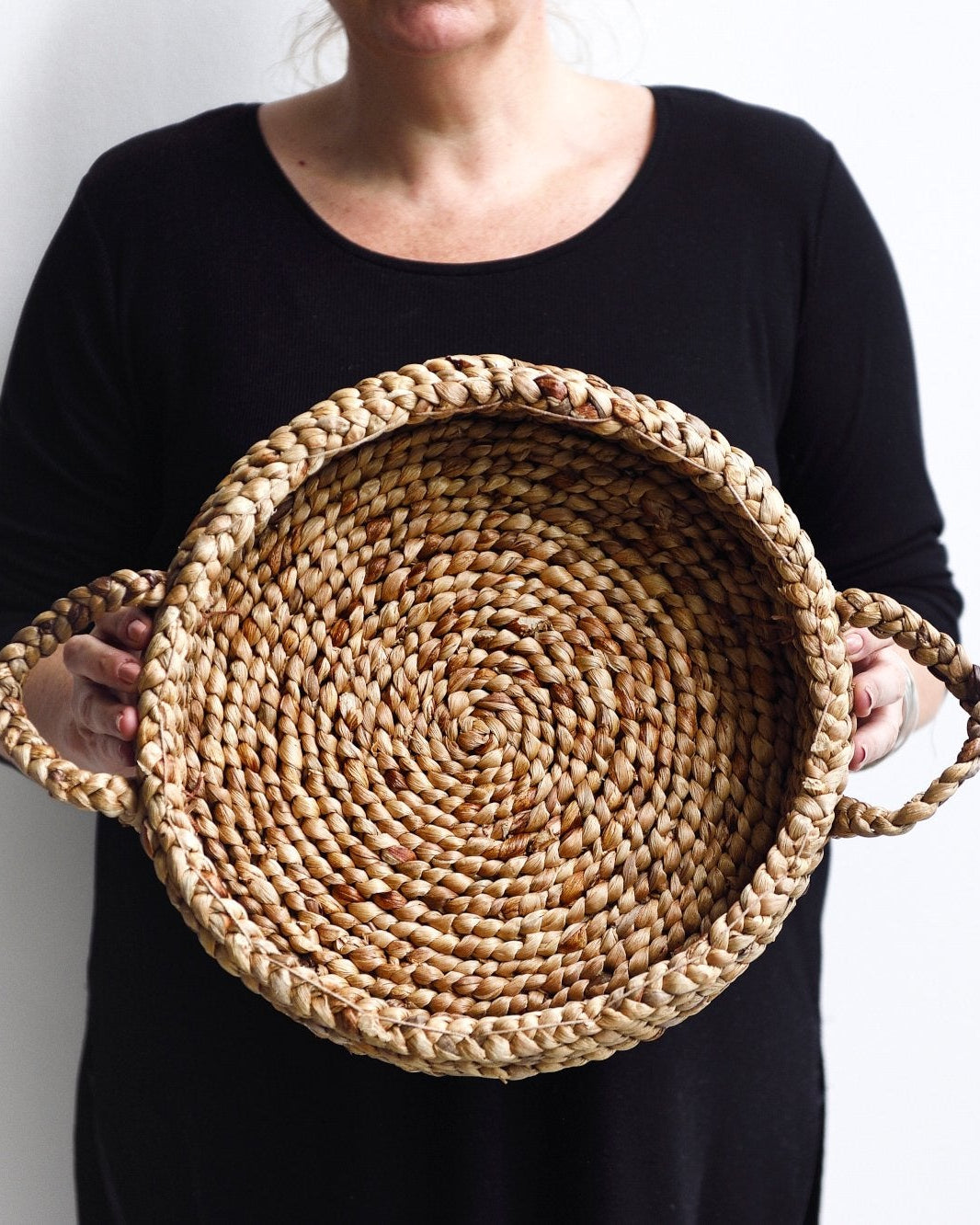 Round Banana Leaf Tray with handles - Decor