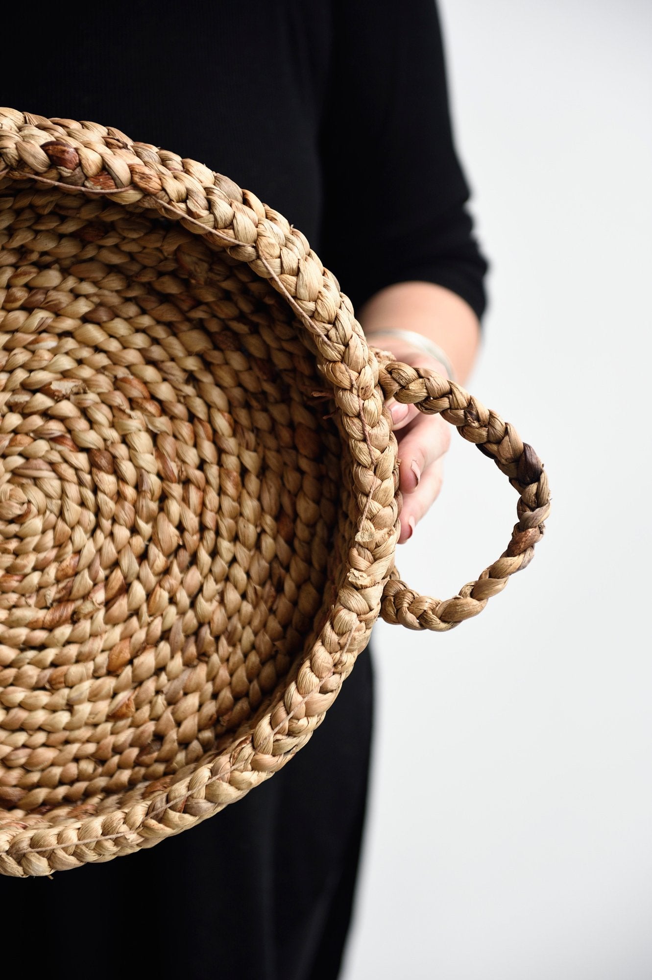 Round Banana Leaf Tray with handles - Decor