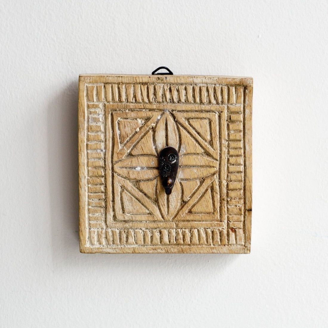 Square wooden Hooks - White Wash - Decor