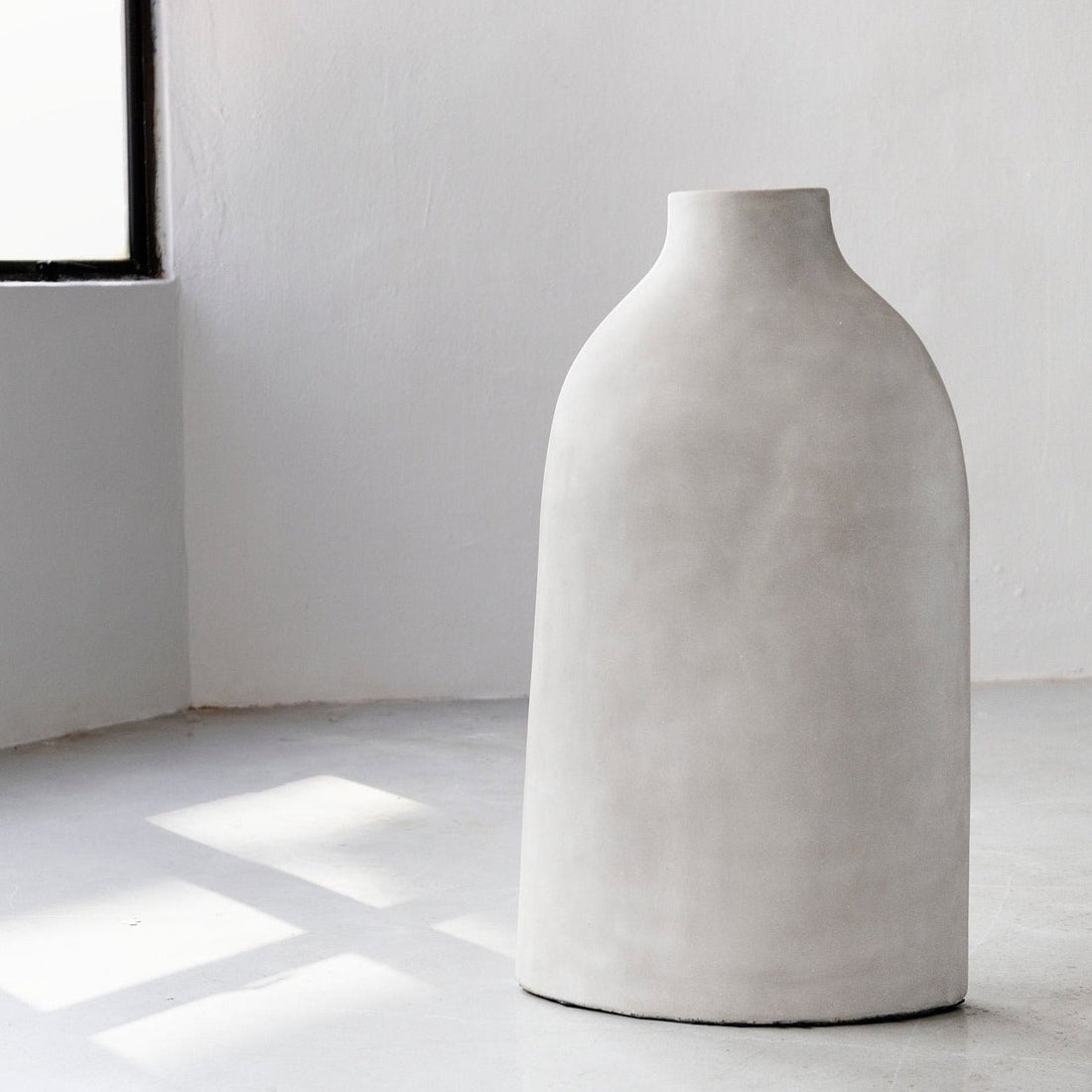 Stone Grey Curved Decorative Vase - Decor